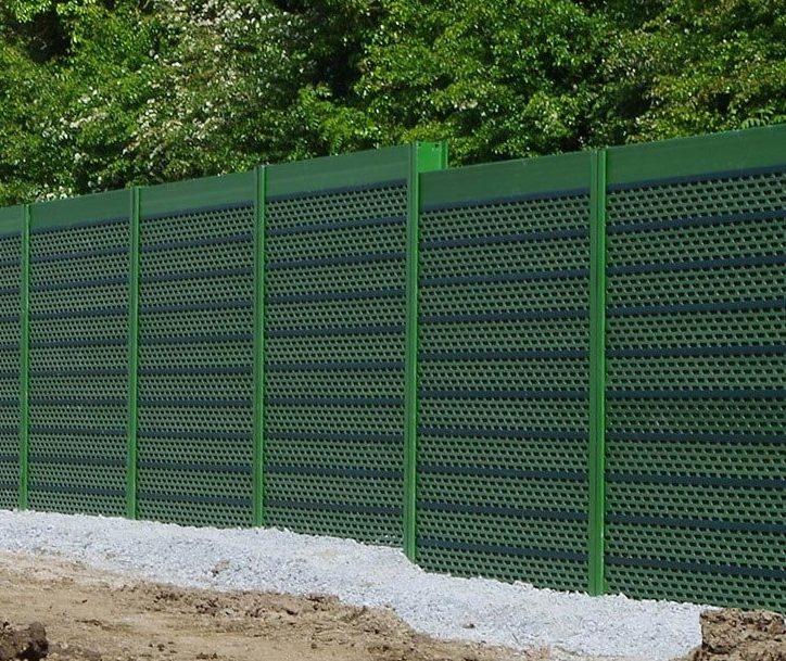 Acoustic fencing will reduce traffic noise in your garden
