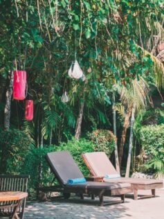 How to Dry Outdoor Furniture Cushions Fast — Safely! 4