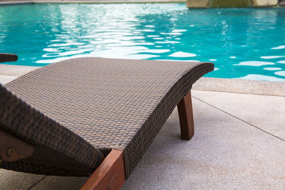 beach sun lounge chair