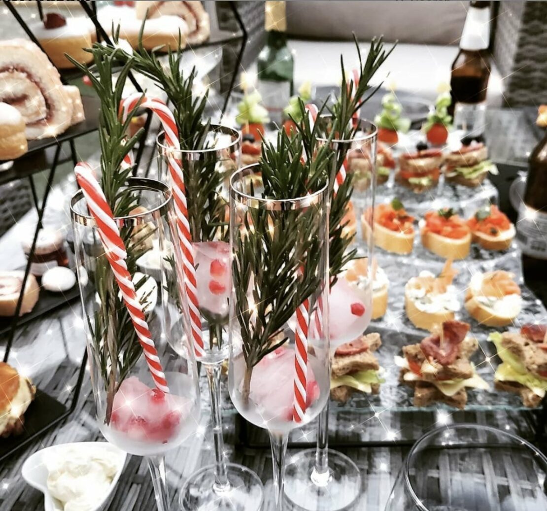 december party decorations