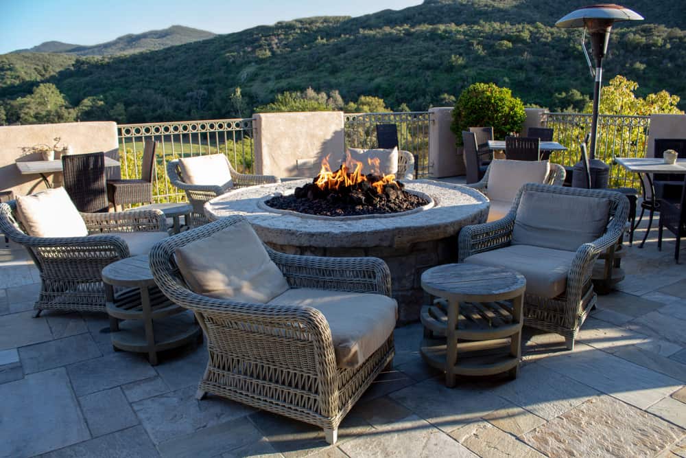freestanding garden furniture for fire pits