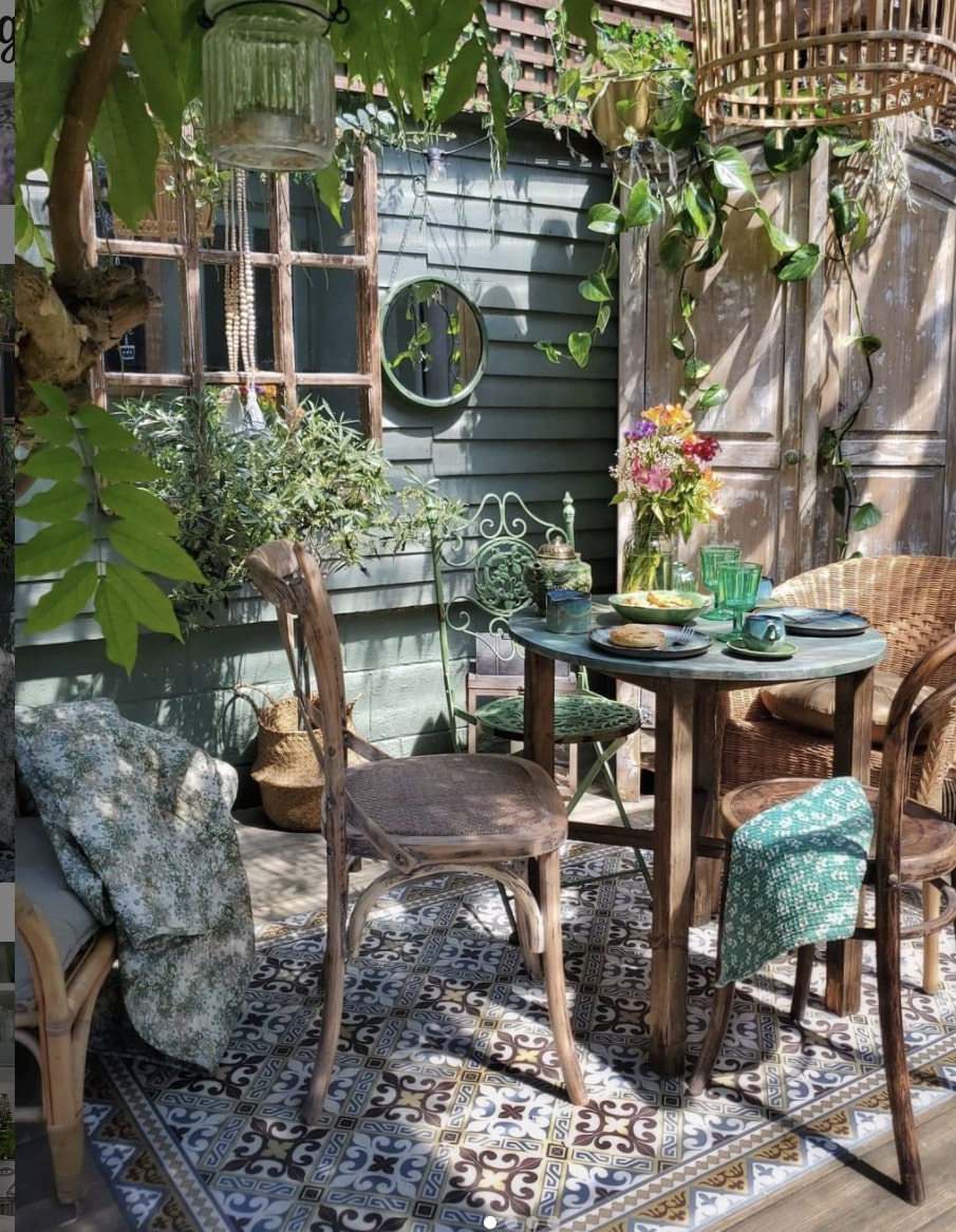 How to Host the Perfect Garden Party With Wicker Furniture 9 garden party wicker furniture