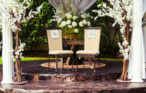 How to Decorate a Gazebo for a Wedding: Ideas to Glam it Up! 2