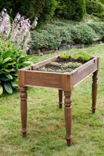 Building A Raised Garden From Old Garden Furniture 3 lettuce table diy