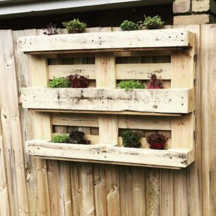 How to Make a DIY Wooden Planter Box the Easy Way 3
