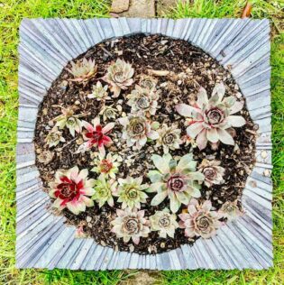 How to Build a Simple DIY Stone Planter Box 2