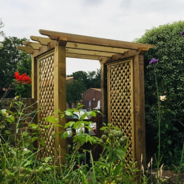 How to Build a Simple Arbour with Planter Boxes & Creative DIY Ideas 6
