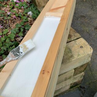 How to Make a Simple DIY Flower Box with Decoration Ideas 5 How to Make a Simple DIY Flower Box with Decoration Ideas 4