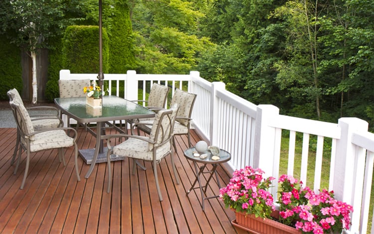 How To Build A Planter Box For A Deck 1 how to build a planter box for a deck