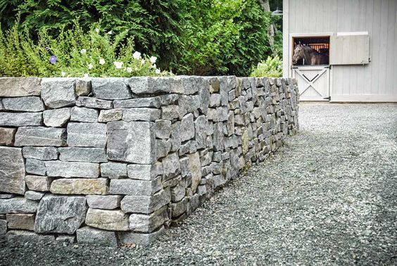 How to Make a DIY Triangular Planter Box 6 stone planter