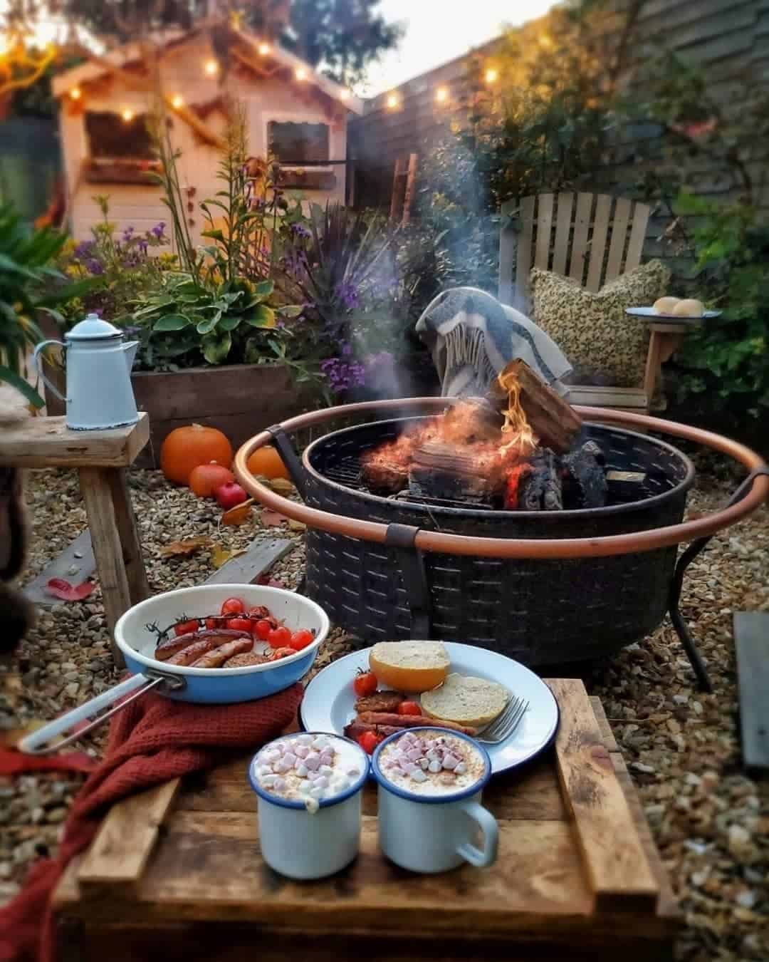 warm it up autumn garden party ideas