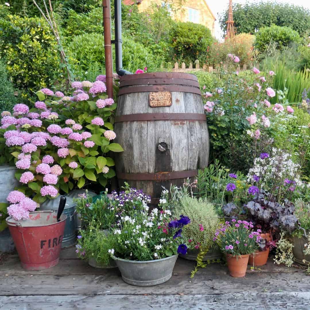 What’s the Best Soil for a Planter Box? 2 rainwater water butt