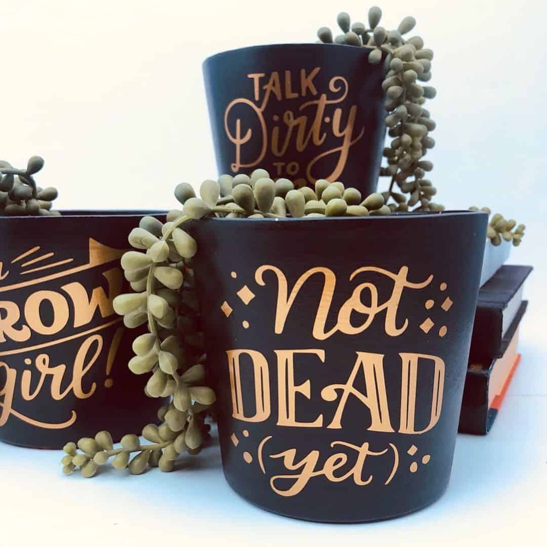 How to Paint a Terracotta Flower Pot 3 caligraphy terracotta flower pot