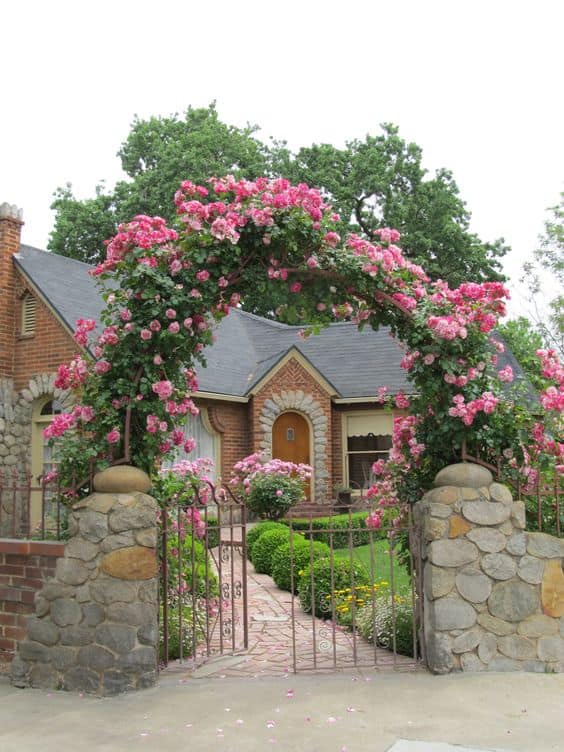 cottage garden arch