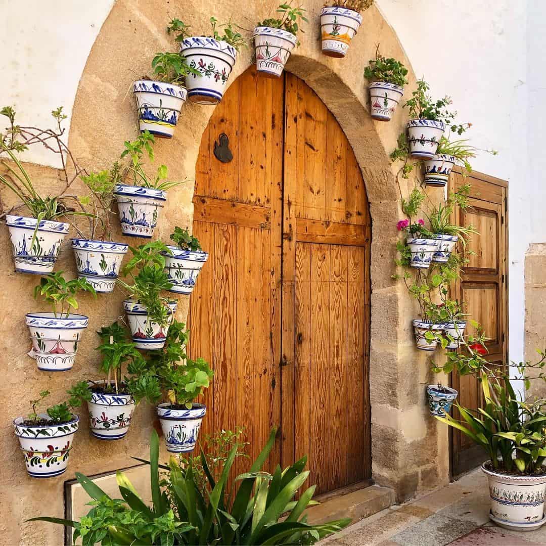 spanish style patio pots