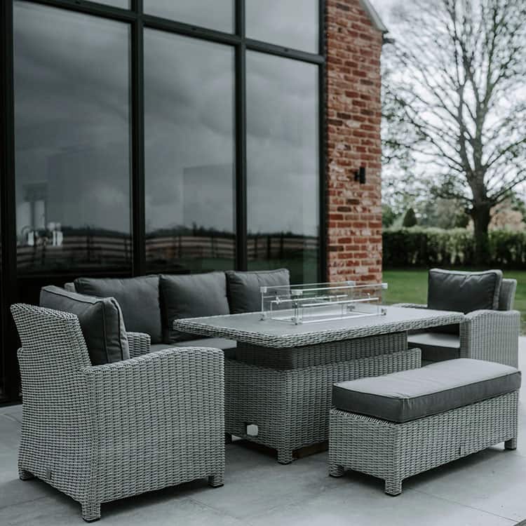 The Best Plastic Outdoor Furniture for Worry-Free Relaxation 5 santiago rattan sofa dining set