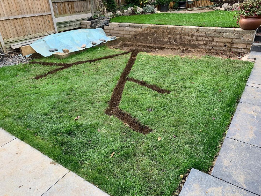 6 Ways to Improve Lawn Drainage and Fix Waterlogged Soil 5 a soak-away trench